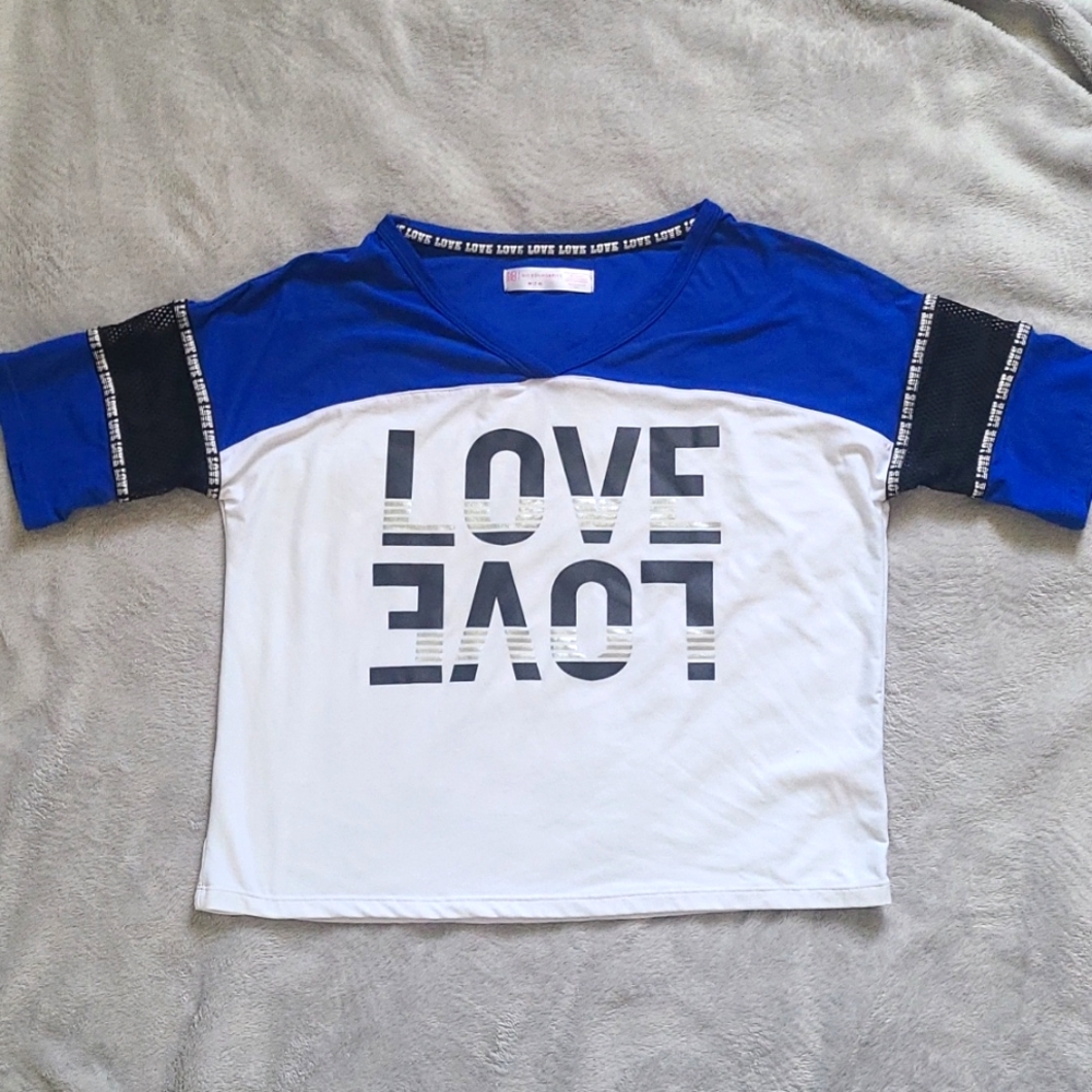 Junior's No Boundaries Shirt